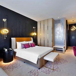 Family Connecting Twin Room